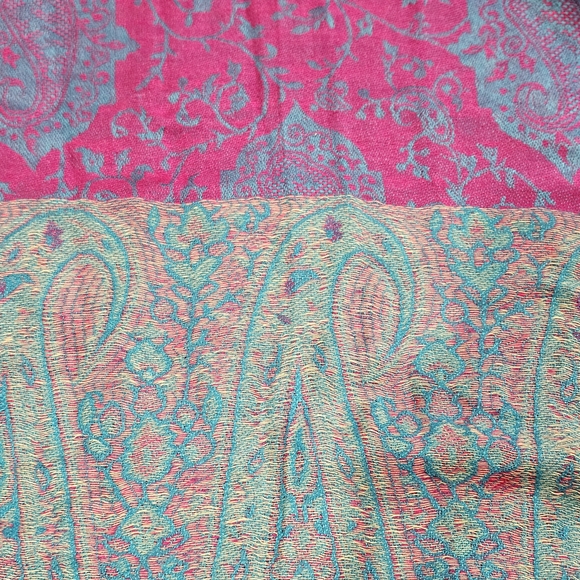 Paisley Pashmina Scarf - Picture 12 of 16